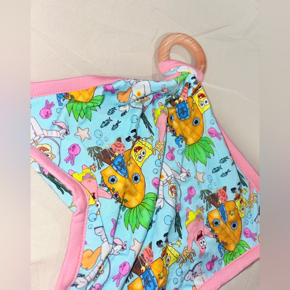 NWOT SpongeBob kids baby bamboo lovey!